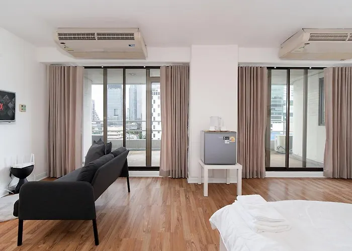 Stylish Twin Br W Ensuite Bath & Relaxing Tub Btb7 * Bangkok